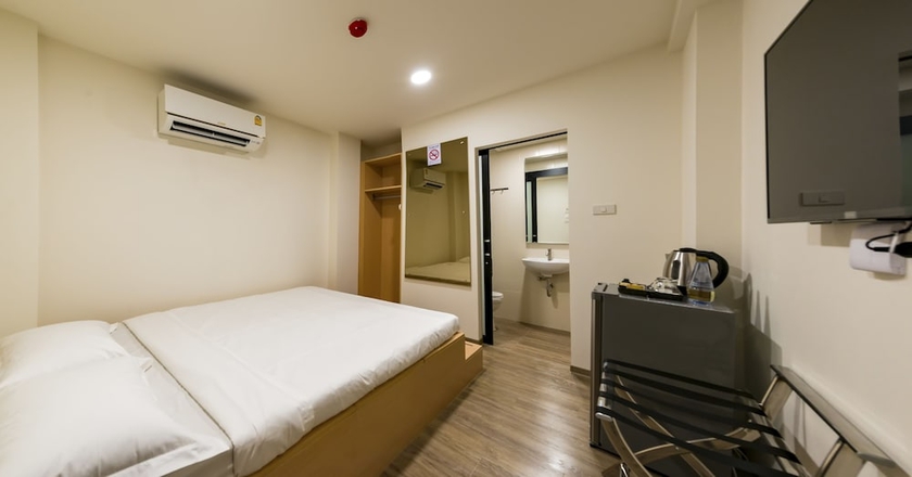 Imagen de la habitación del Hotel P18. Foto 4