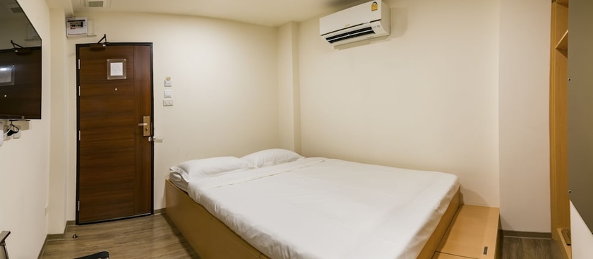Imagen de la habitación del Hotel P18. Foto 5