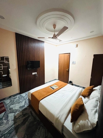 Imagen de la habitación del Hotel P2. Foto 6