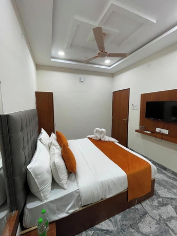 Imagen de la habitación del Hotel P2. Foto 12