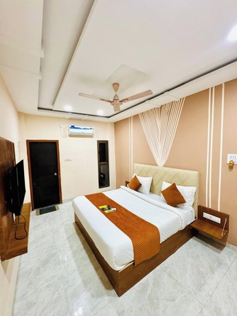 Imagen de la habitación del Hotel P2. Foto 15