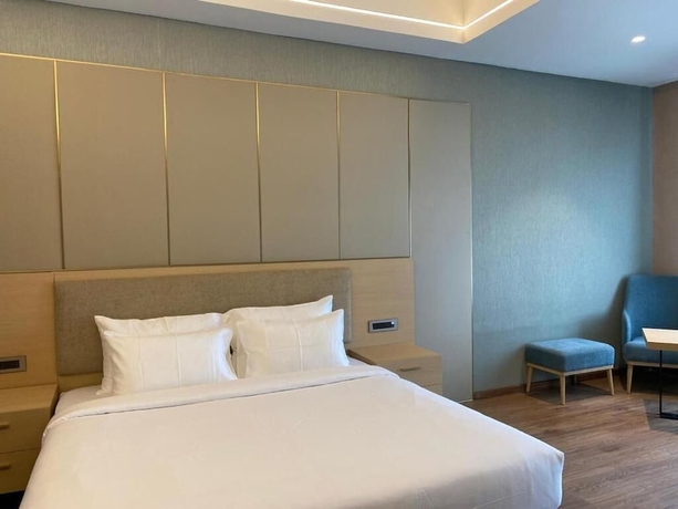Imagen de la habitación del Hotel P4 City Center Jabalpur. Foto 3