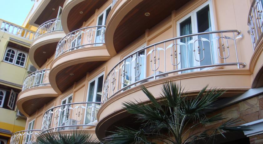 Imagen general del Hotel P72. Foto 2