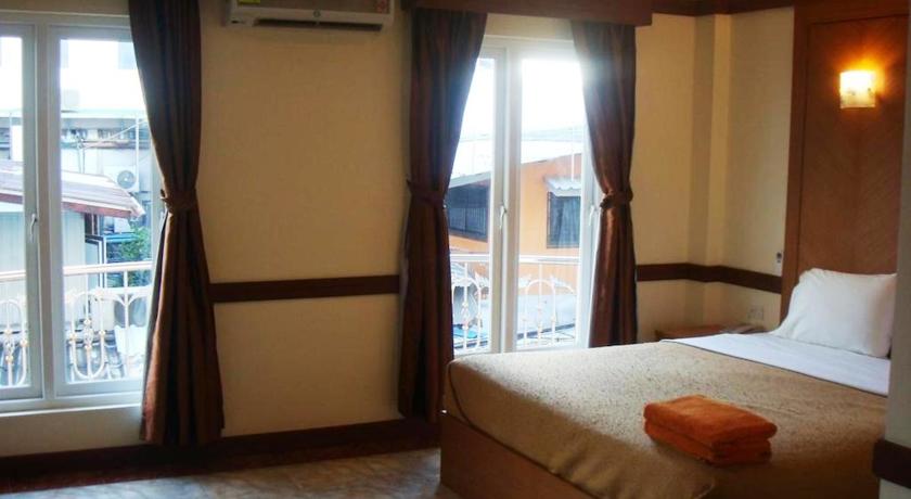 Imagen general del Hotel P72. Foto 3