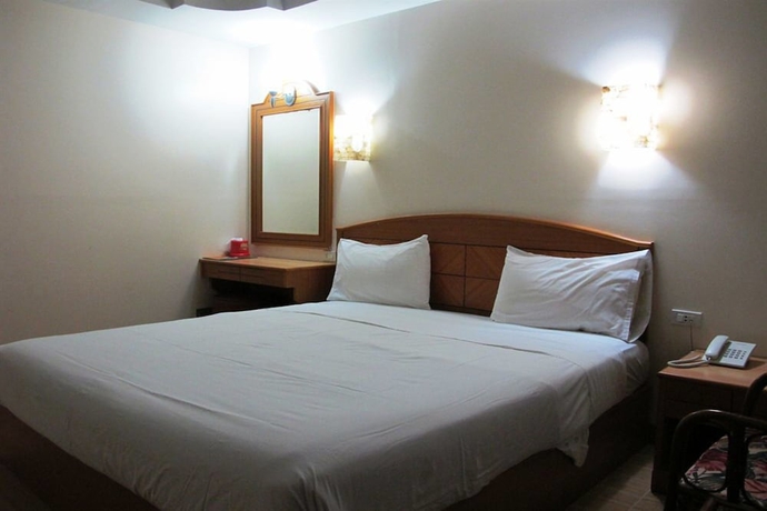 Imagen de la habitación del Hotel P72. Foto 10
