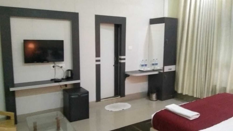 Imagen de la habitación del Hotel PABITRA ROYAL REGENCY, Bhubaneswar. Foto 10