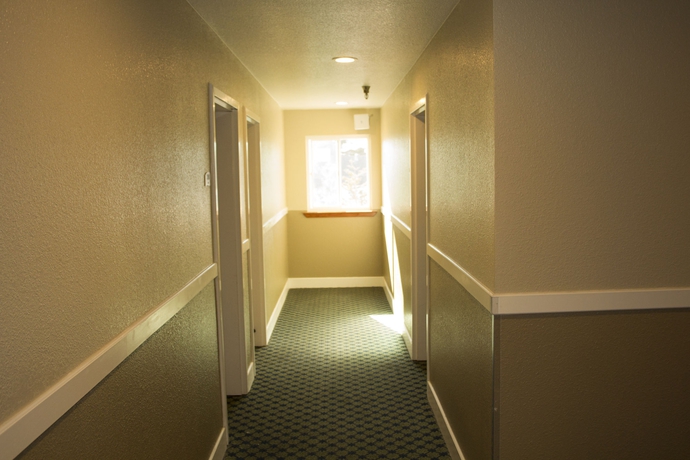 Imagen de los interiores del Hotel PACIFIC DRIFT San Francisco Pacifica. Foto 11