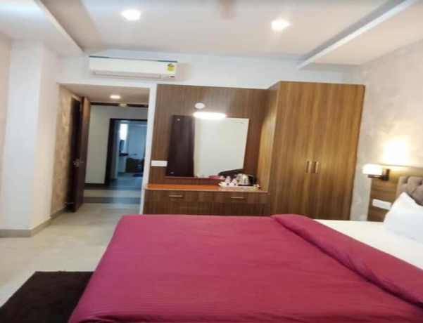 Imagen de la habitación del Hotel PACIFIC INN HOTEL. Foto 4