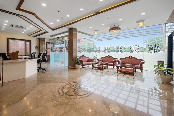 Imagen de los interiores del Hotel PADMSHREE PALACE. Foto 15
