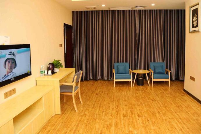 Imagen general del Hotel PAI HOTELSA YANGJIANG WALMART BUS TERMINAL. Foto 4