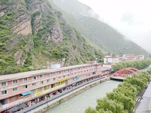 Imagen general del Hotel PAIs·Kangding Xiaqiao. Foto 6