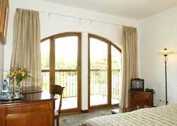Imagen de la habitación del Hotel PALACE DUMBRAVA. Foto 5
