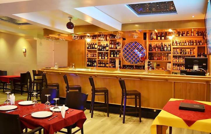 Imagen del bar/restaurante del Hotel PALACE, Meknes . Foto 2