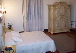 Imagen de la habitación del Hotel PALACIO DE LA VEGA. Foto 3