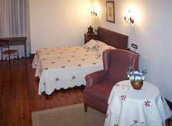 Imagen de la habitación del Hotel PALACIO DE LA VEGA. Foto 5