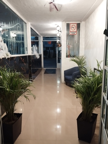 Imagen de los interiores del Hotel PALACIO DE LOS ANGELES. Foto 16
