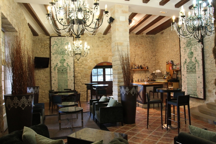 Imagen del bar/restaurante del Hotel PALACIO DOS OLIVOS. Foto 2