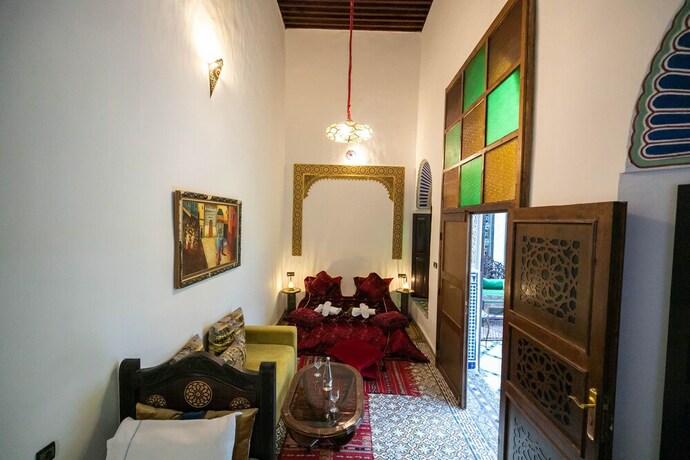 Imagen de la habitación del Hotel PALAIS CHAHD LUXURY. Foto 17
