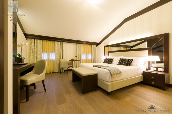 Imagen de la habitación del Hotel PALAZZO BEZZI. Foto 4