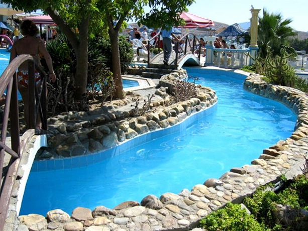 Imagen general del Hotel PALM GARDEN GUMBET HOTEL. Foto 4