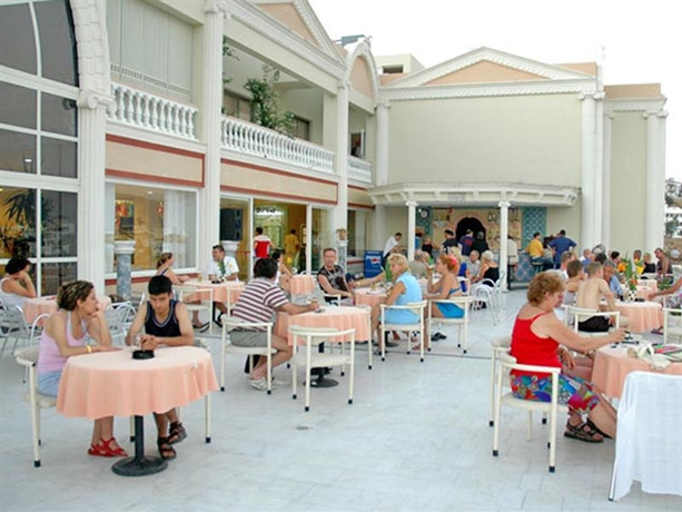 Imagen general del Hotel PALM GARDEN GUMBET HOTEL. Foto 6