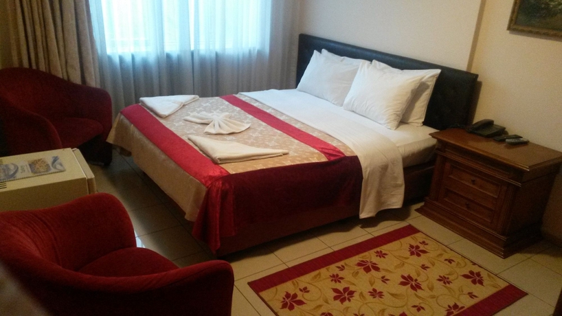 Imagen de la habitación del Hotel PAMPHYLIA. Foto 4