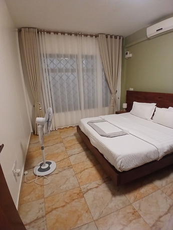 Imagen de la habitación del Hotel PANDA HOTEL. Foto 3