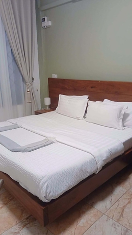 Imagen de la habitación del Hotel PANDA HOTEL. Foto 14