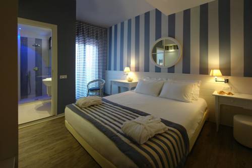 Imagen de la habitación del Hotel PANORAMA, Costa de Rimini. Foto 3