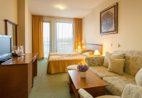 Imagen de la habitación del Hotel PANORAMA, Veliko Tarnovo. Foto 8