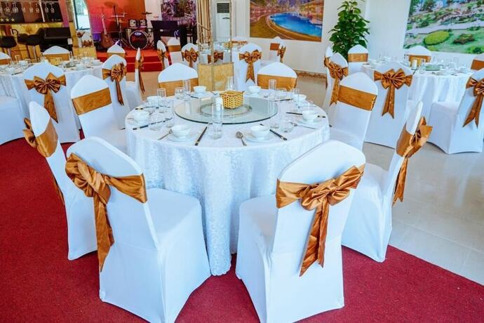 Imagen general del Hotel PAPA DONG HOI HOTEL. Foto 2