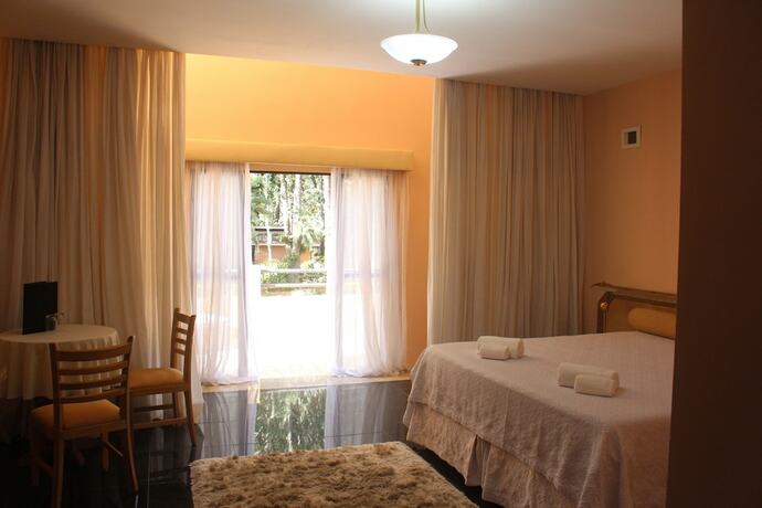 Imagen de la habitación del Hotel PARADIES HOTEL EXPRESS. Foto 19