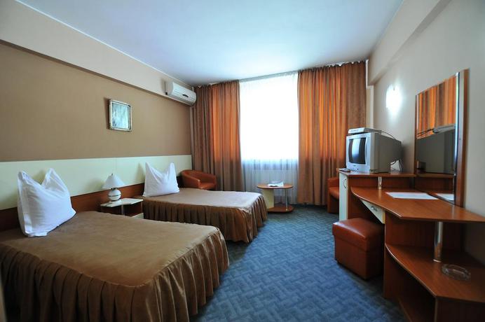 Imagen de la habitación del Hotel PARC, Craiova. Foto 2