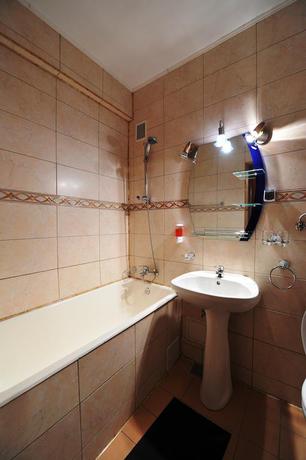 Imagen de los interiores del Hotel PARC, Craiova. Foto 11