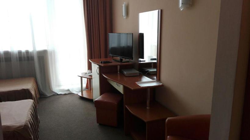 Imagen de la habitación del Hotel PARC, Craiova. Foto 8