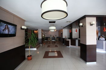 Imagen de los interiores del Hotel PARC Hotel Slatina. Foto 15