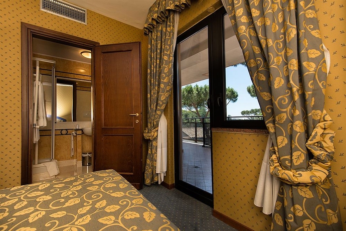 Imagen de la habitación del Hotel PARK HOTEL BLANC ET NOIR. Foto 5