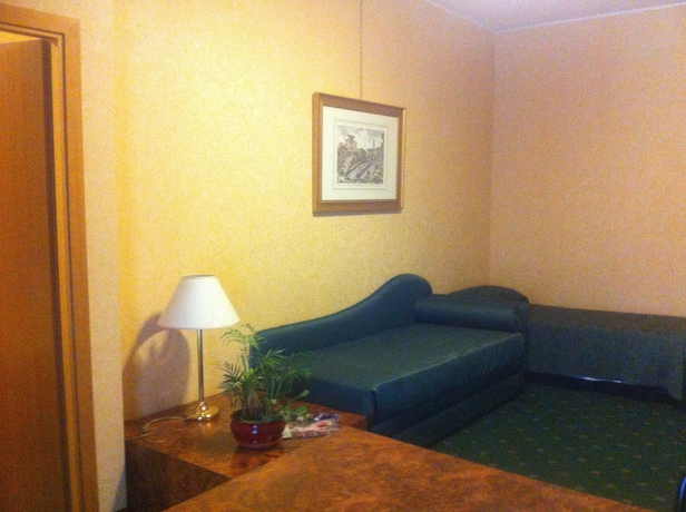 Imagen de la habitación del Hotel PARK HOTEL BLANC ET NOIR. Foto 7