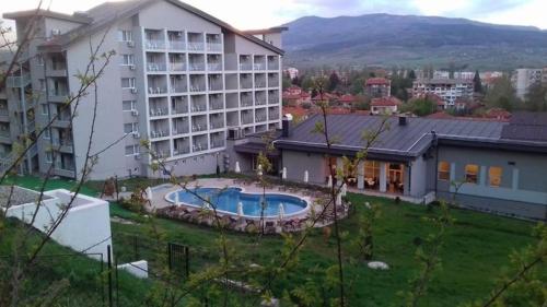 Imagen general del Hotel PARK HOTEL KYUSTENDIL. Foto 8