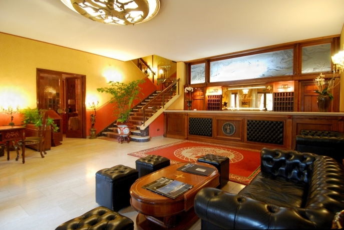 Imagen de los interiores del Hotel PARK HOTEL VILLA ARISTON. Foto 6