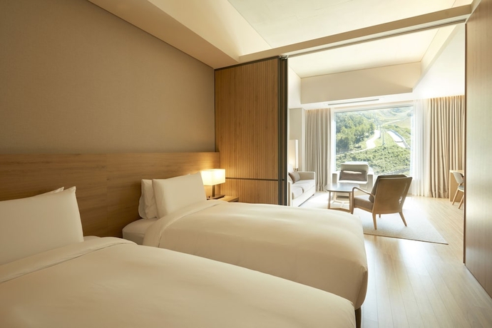 Imagen de la habitación del Hotel PARK ROCHE ResortandWellness. Foto 9