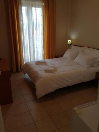 Imagen de la habitación del Hotel PARNON HOTEL. Foto 7