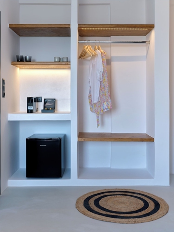 Imagen de la habitación del Hotel PAROS FIVE SENSES. Foto 3