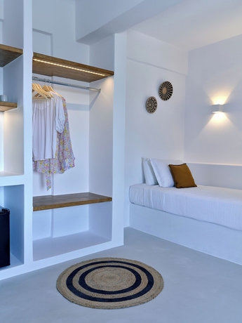 Imagen de la habitación del Hotel PAROS FIVE SENSES. Foto 8