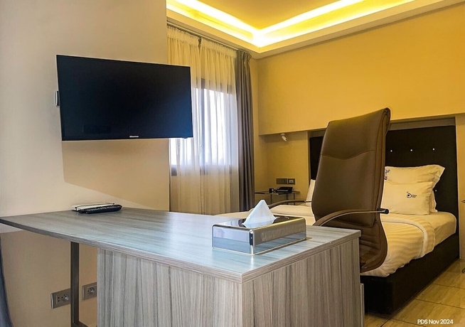 Imagen de la habitación del Hotel PARTICULAR DESTINY SUITES, Douala. Foto 7