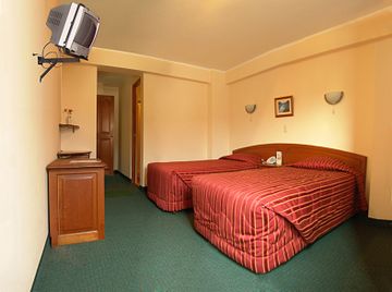 Imagen de la habitación del Hotel PASTORURI. Foto 5