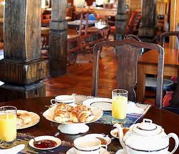 Imagen del bar/restaurante del Hotel PATAGONIA REBELDE HOSTER&Iacute;A. Foto 4