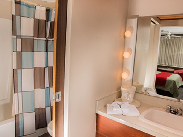 Imagen de la habitación del Hotel PAUL´S MOTOR INN. Foto 7