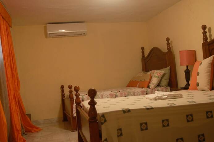 Imagen de la habitación del Hotel PC ENTREPRISES. Foto 11