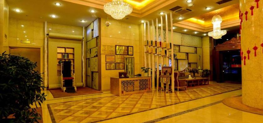 Imagen de los interiores del Hotel PEACE HOTEL LANZHOU. Foto 17